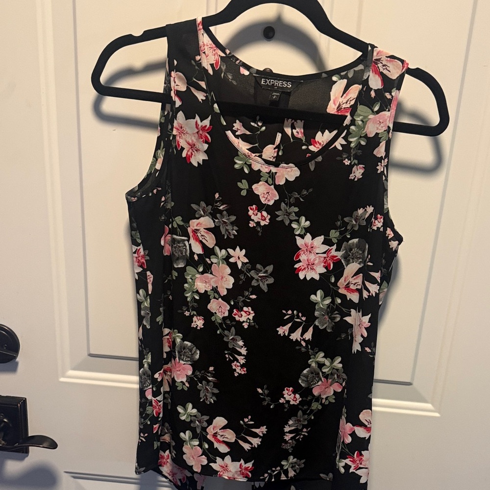 Express Floral Print Tank Top - Black and Pink